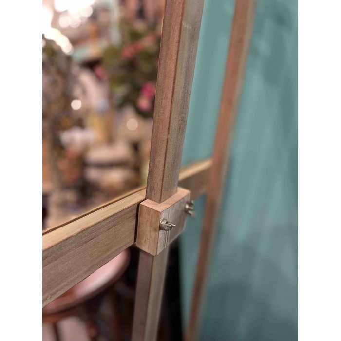 Wooden easel beige